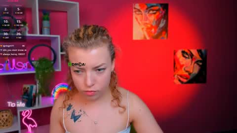 Snapshot of lyra_donna chatting on June 1, 2026, 8:05 am lyra donna online show from June 1, 2026, 8:05 am