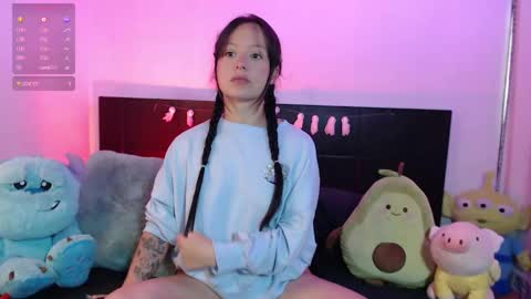 lyshana online show from October 16, 2025, 12:39 pm