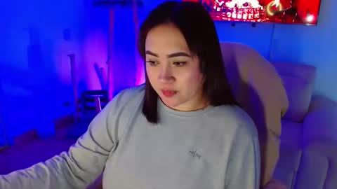 Snapshot of m33li chatting on February 23, 2026, 9:23 pm Meli online show from February 23, 2026, 9:23 pm