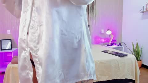 Maria  online show from April 8, 2026, 3:56 pm