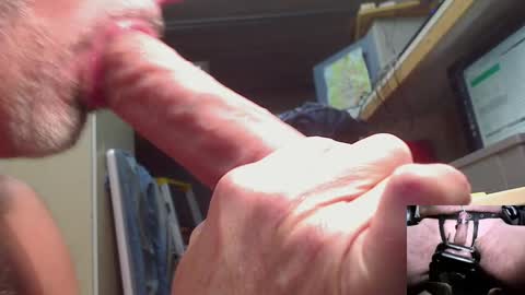 Snapshot of m_grizzly_65 chatting on October 5, 2025, 3:10 pm m_grizzly_65 online show from October 5, 2025, 3:10 pm