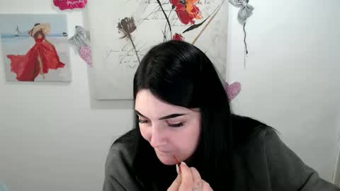 m_i_k_i_ online show from March 10, 2026, 12:10 pm