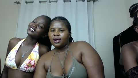 m_pretty_p online show from December 16, 2024, 7:37 am