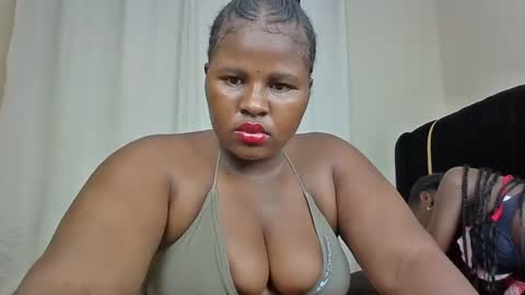 m_pretty_p online show from January 28, 2025, 7:43 am