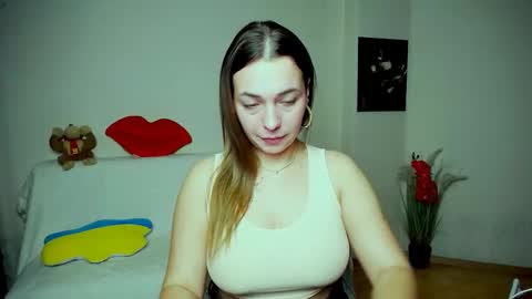 Vikki online show from October 30, 2025, 4:30 pm