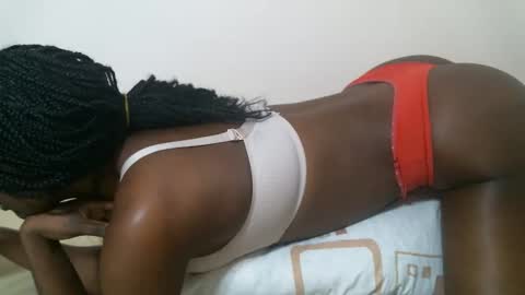 Snapshot of maars_mimi chatting on October 14, 2025, 3:24 pm maars_mimi online show from October 14, 2025, 3:24 pm