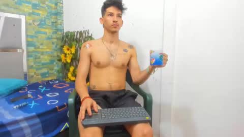 itgram pezlo josue online show from January 22, 2025, 2:03 pm