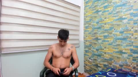 itgram pezlo josue online show from February 6, 2025, 12:48 pm