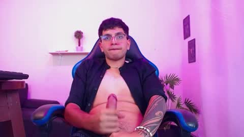 Max online show from April 16, 2026, 3:46 pm