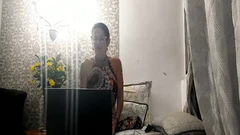 Snapshot of mabelsaravia chatting on April 4, 2026, 11:46 pm mabel online show from April 4, 2026, 11:46 pm