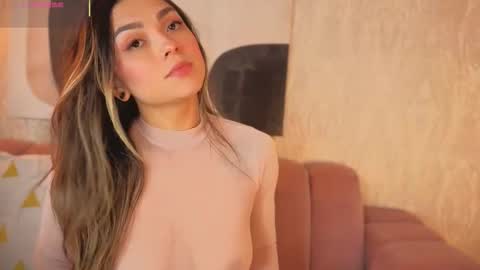 Maca online show from December 3, 2025, 11:19 am