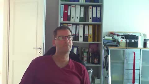 macfly67 online show from September 9, 2025, 4:06 pm