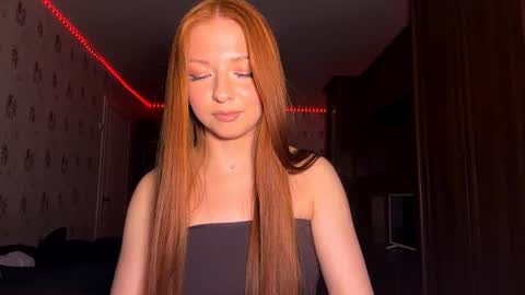 Nicole online show from June 21, 2026, 11:18 pm
