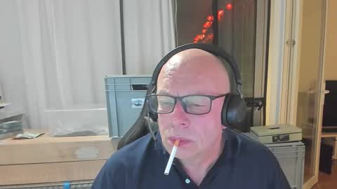 Snapshot of machinegun3dx chatting on February 8, 2026, 10:35 pm Andy online show from February 8, 2026, 10:35 pm