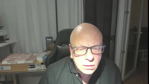 Snapshot of machinegun3dx chatting on February 22, 2026, 9:02 pm Andy online show from February 22, 2026, 9:02 pm