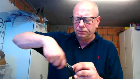 Andy online show from June 19, 2026, 6:34 pm