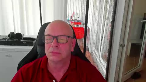 Andy online show from July 17, 2026, 6:35 pm