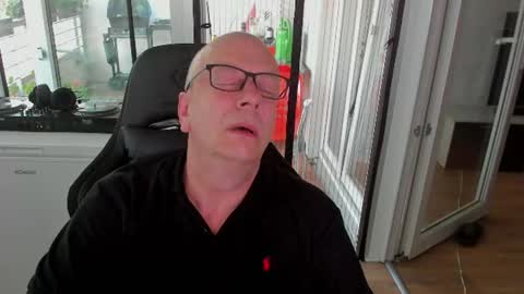 Andy online show from July 21, 2026, 4:15 am