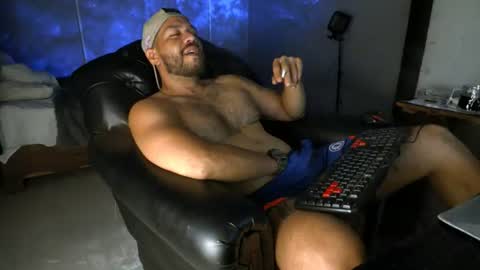Snapshot of machohandsome chatting on July 29, 2026, 5:27 am Javier papichulo master how do you want online show from July 29, 2026, 5:27 am