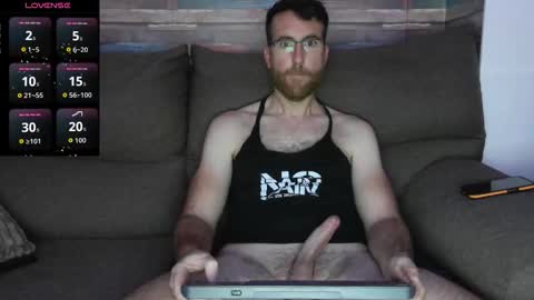 Snapshot of machohiberiko chatting on October 17, 2025, 8:55 pm Jota online show from October 17, 2025, 8:55 pm