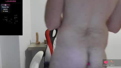 Snapshot of machohiberiko chatting on October 23, 2025, 8:29 pm Jota online show from October 23, 2025, 8:29 pm