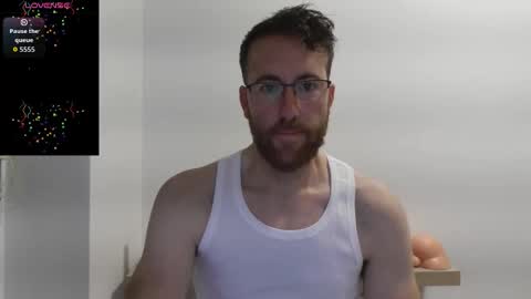 Snapshot of machohiberiko chatting on December 1, 2025, 6:24 pm Jota online show from December 1, 2025, 6:24 pm