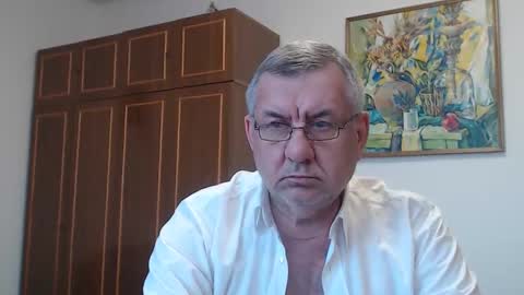 Snapshot of machomale3 chatting on March 15, 2026, 3:51 pm Macho online show from March 15, 2026, 3:51 pm