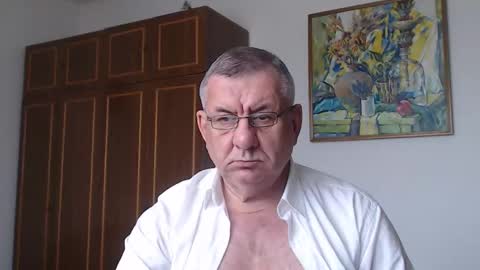 Snapshot of machomale3 chatting on April 9, 2026, 2:11 pm Macho online show from April 9, 2026, 2:11 pm