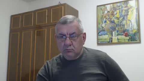 Snapshot of machomale3 chatting on April 11, 2026, 5:50 pm Macho online show from April 11, 2026, 5:50 pm