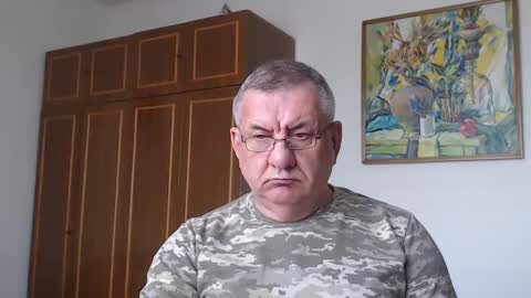 Snapshot of machomale3 chatting on April 12, 2026, 2:33 pm Macho online show from April 12, 2026, 2:33 pm