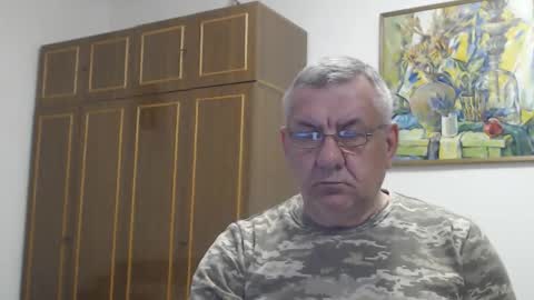 Snapshot of machomale3 chatting on April 15, 2026, 6:48 pm Macho online show from April 15, 2026, 6:48 pm