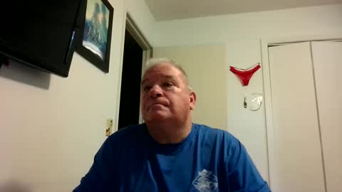 Snapshot of mackdocc001 chatting on September 10, 2025, 5:02 pm mackdocc001 online show from September 10, 2025, 5:02 pm