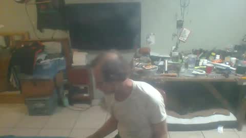 mackdog1369 online show from December 26, 2024, 12:14 am