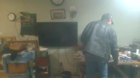 mackdog1369 online show from December 26, 2024, 10:48 am