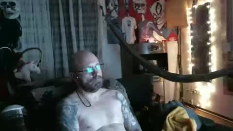 Manuel online show from January 5, 2025, 4:58 am