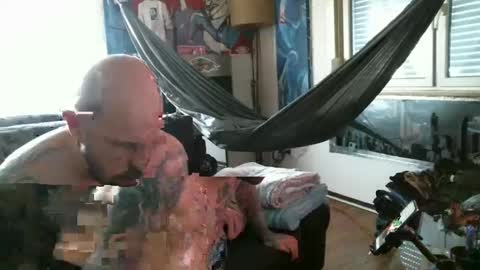 Manuel online show from March 1, 2025, 2:02 pm