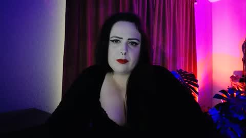 Miss Morticia online show from December 20, 2024, 8:45 pm
