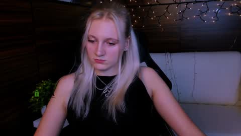 Ulis online show from January 30, 2025, 5:39 pm