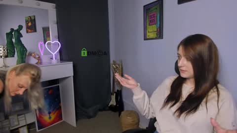 Ulis online show from February 8, 2025, 1:33 pm