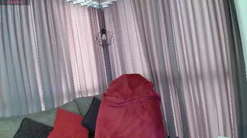 Snapshot of madamme_rachell chatting on June 12, 2026, 3:55 pm Rachell online show from June 12, 2026, 3:55 pm