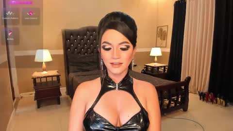 Snapshot of madammistressdominatrixxx chatting on December 10, 2024, 3:20 am Alison Kloss online show from December 10, 2024, 3:20 am