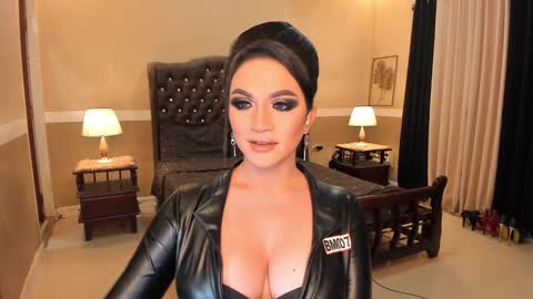 Snapshot of madammistressdominatrixxx chatting on March 8, 2025, 6:21 am Alison Kloss online show from March 8, 2025, 6:21 am