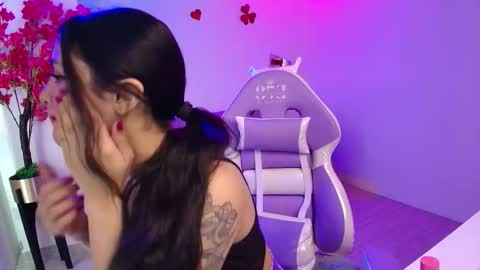 maddie_t18 online show from February 24, 2026, 11:08 am