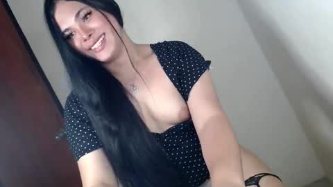 Im ZY DONT FORGET TO FOLLOW ME - online show from April 21, 2026, 2:51 am