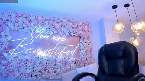 Maddison online show from January 7, 2026, 3:53 am