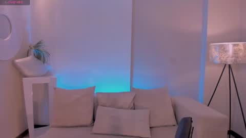Snapshot of maddisonlowe chatting on July 19, 2026, 9:18 pm Maddison online show from July 19, 2026, 9:18 pm