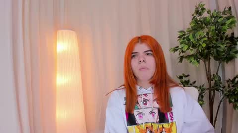 Maddy Please help me with your thumbs up its important online show from February 17, 2025, 9:56 am