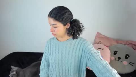 Snapshot of maddy_parker__ chatting on December 15, 2025, 11:09 pm maddy_parker__ online show from December 15, 2025, 11:09 pm