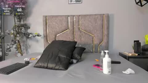 maddyjohnsonn online show from January 17, 2026, 3:44 am