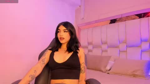 BELLA  online show from June 30, 2026, 3:29 am